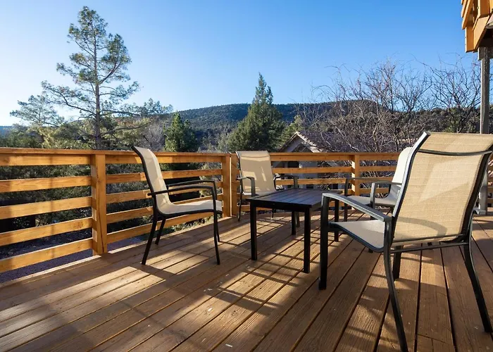 Hébergement de vacances Spacious & Beautiful With Double Decks In Chapel Area